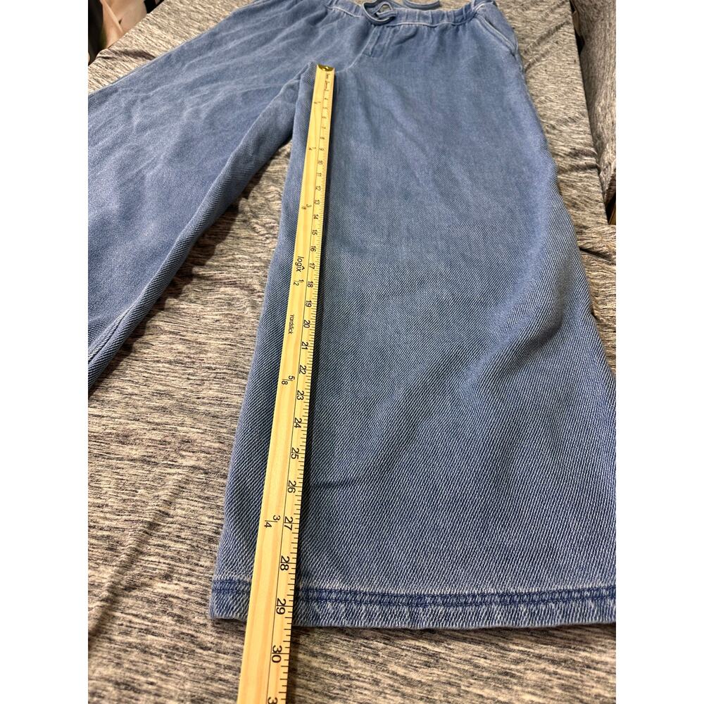 High-Waist Wide Leg Cropped Jeans - Light Blue - Picture 7 of 9